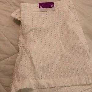 BRAND NEW Merona shorts, white, size 12